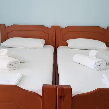 Kodra Apartment *